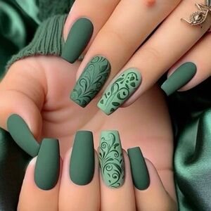 Elegant Green press on nails
